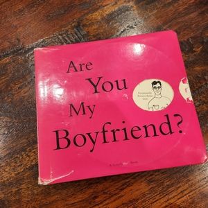 Hilarious "Are you my Boyfriend" book
